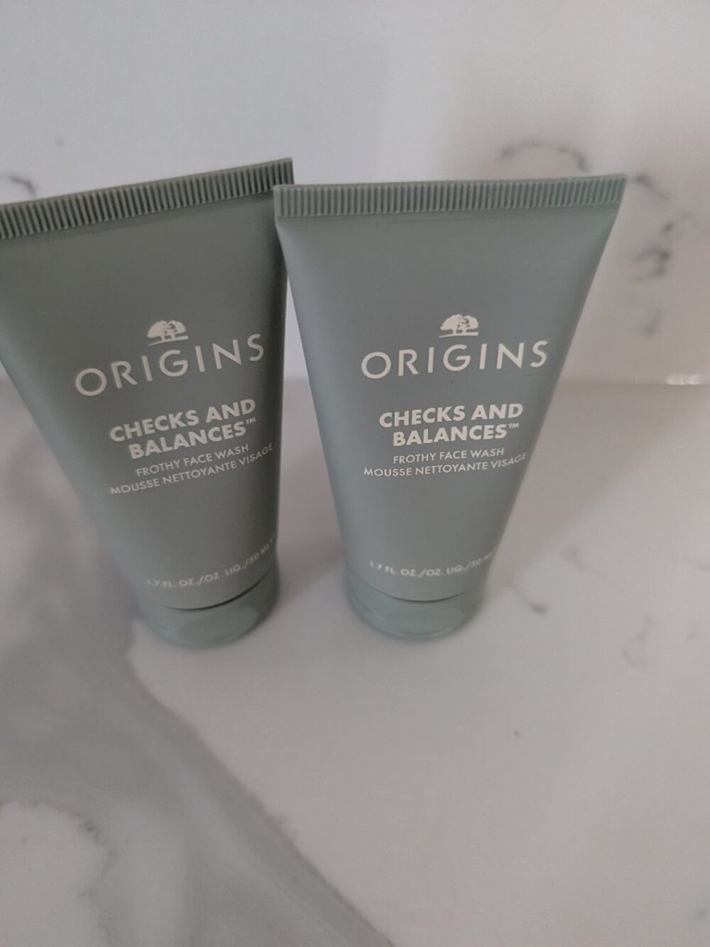 Origins checks and balances frothy face wash